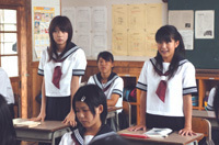 夏美と理沙　教室.jpg